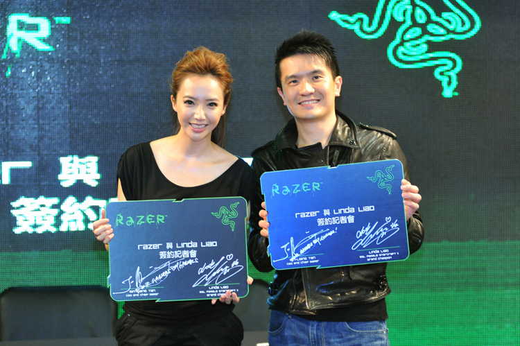 110218_razer.jpg