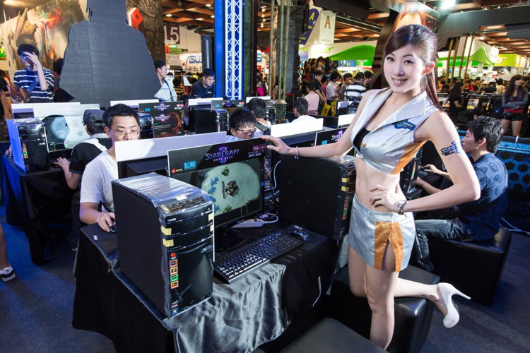 120806_asus_3.jpg