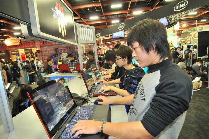 intel_2010_game_event_6.jpg