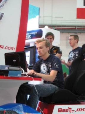 msi_computex_nb_ev_13.jpg