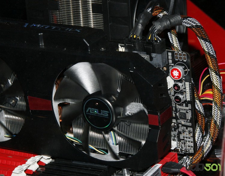 Asus_GTX580_Platinum_Matrix_5.jpg