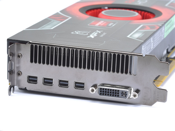 XFX-hd6990-1.jpg