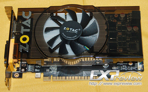 ZOTAC_GTX550Ti_02.jpg