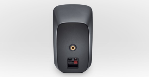 logitech_z906_8.jpg