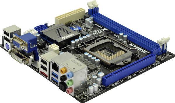 asrock_Z68M-ITXHT_2.jpg