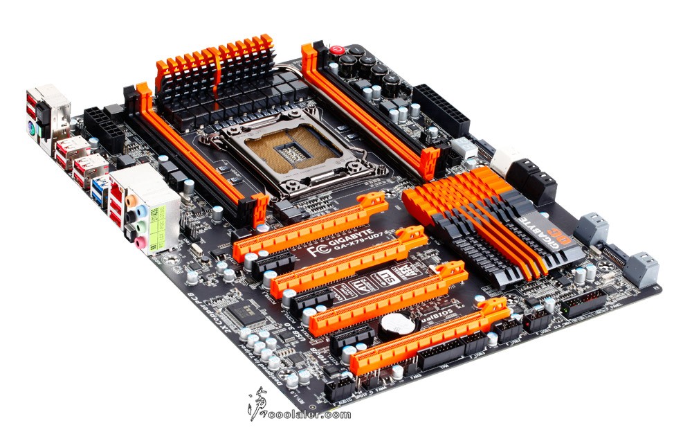 gigabyte_x79_ud7_2.jpg