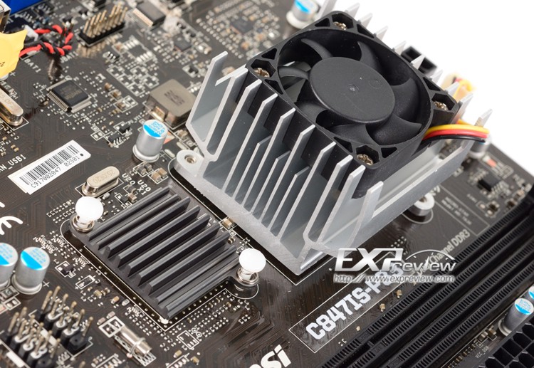 MSI-C847IS-P33_4.jpg