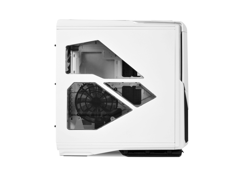 nzxt_phantom_820_4.jpg