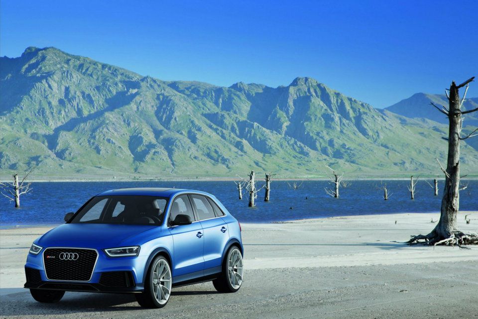 audi_rsq3_11.jpg