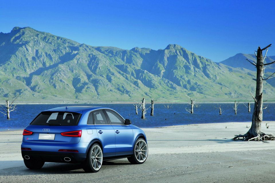 audi_rsq3_13.jpg