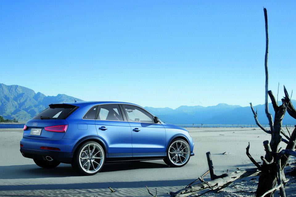 audi_rsq3_14.jpg