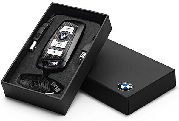 bmw_m_usb_key_2.jpg