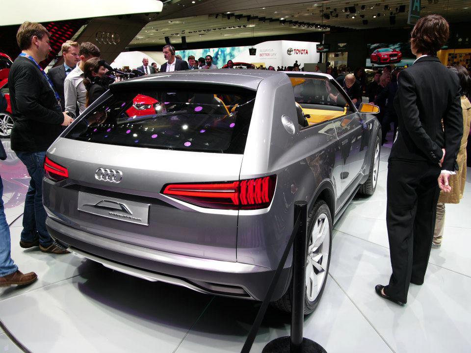 audi_crosslane_coupe_concept_8.jpg