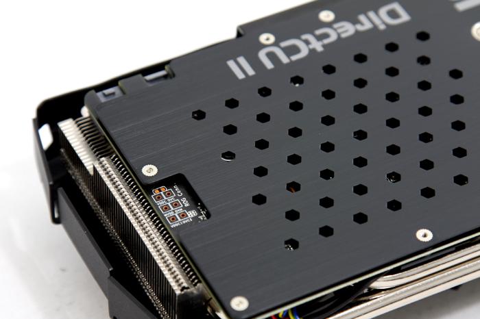asus_r9_290x_directcu_ii_review_5.jpg