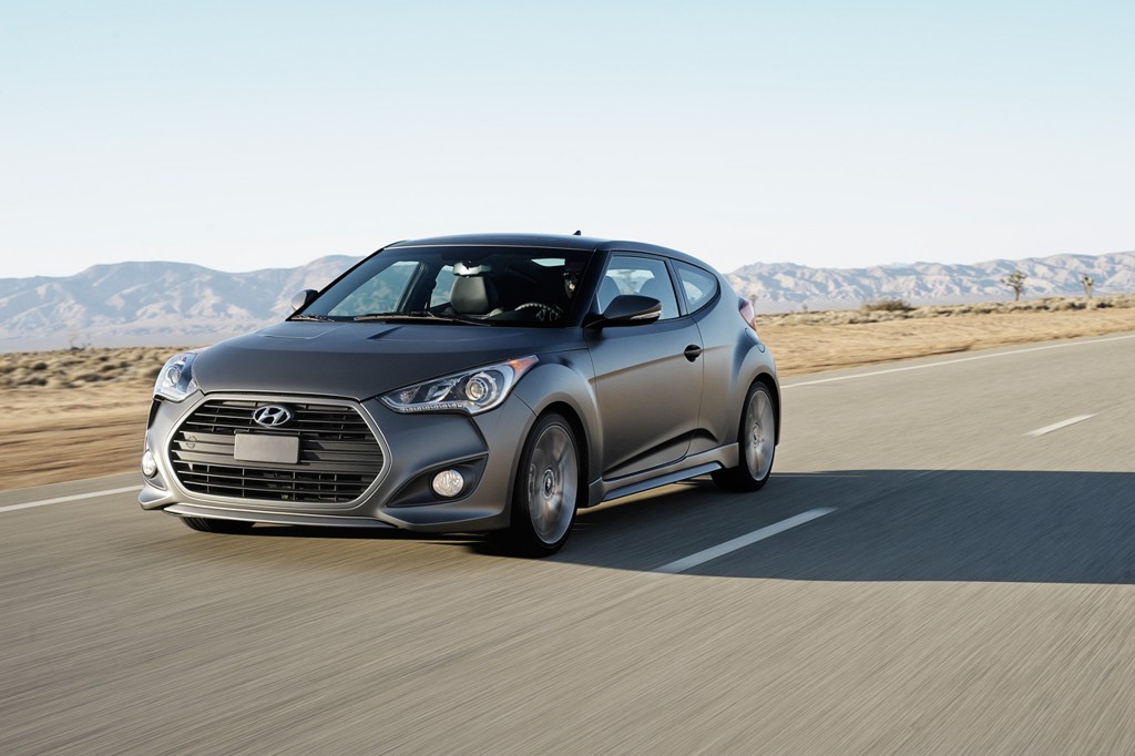 Hyundai_Veloster_2.jpg