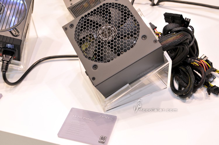 computex_antec_7.jpg
