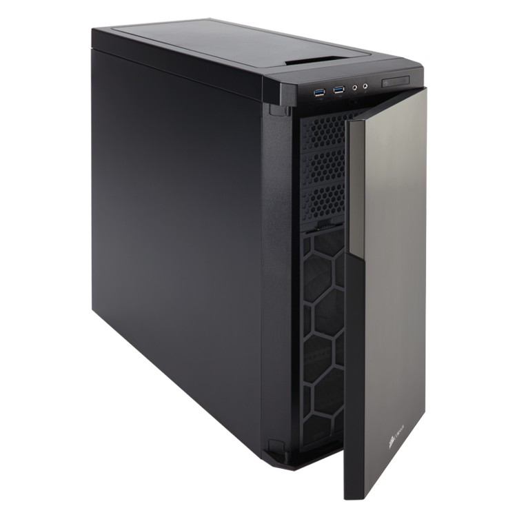 corsair_330r_titanium_1.jpg