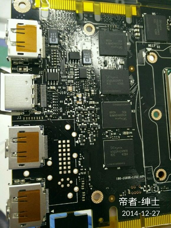 nvidia_gtx_titan_x_pcb_4.jpg