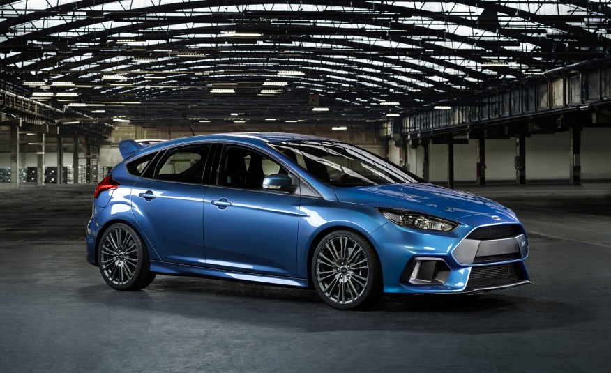 2016-Ford-Focus-RS-1.jpg