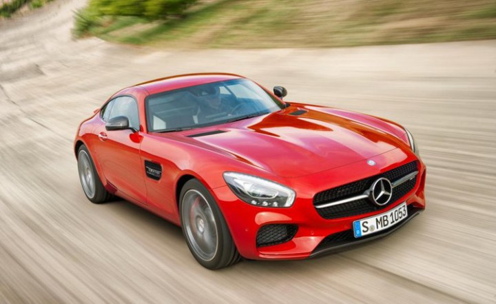 2016-mercedes-amg-gt-s-1.jpg