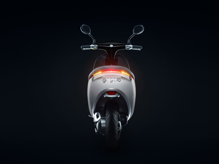 Gogoro-Smartscooter-5.jpg