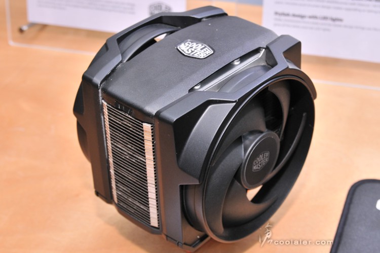 coolermaster_cooler_3.jpg