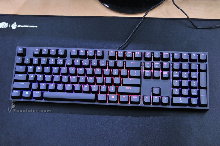 coolermaster_marker_computex_2.jpg