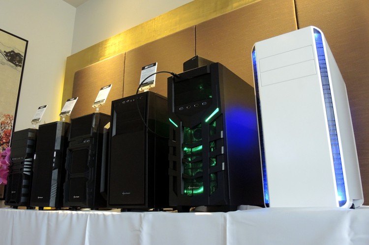 sharkoon_computex_2.jpg