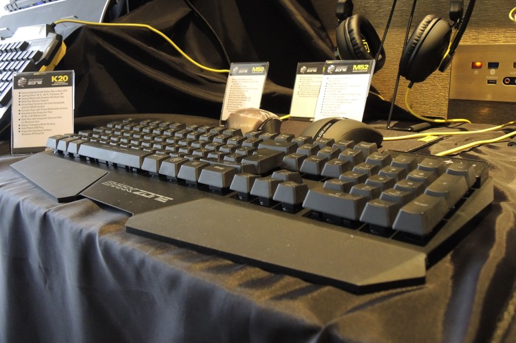 sharkoon_computex_9.jpg