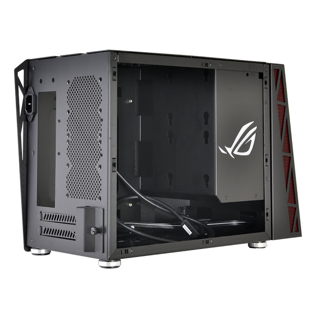 lian_li_pc_q17_2.jpg