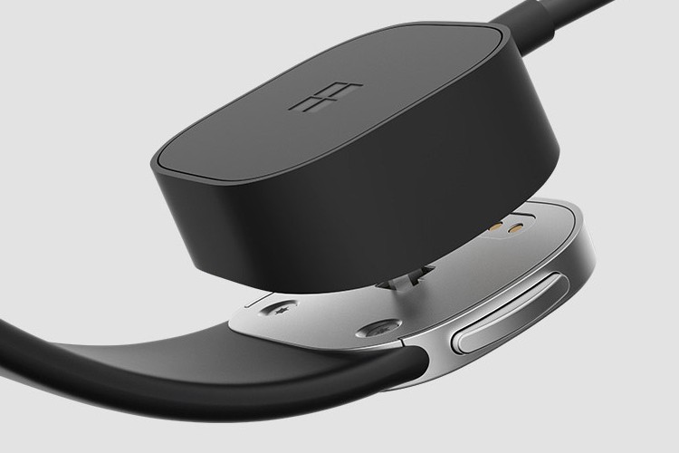 microsoft_band_4.jpg