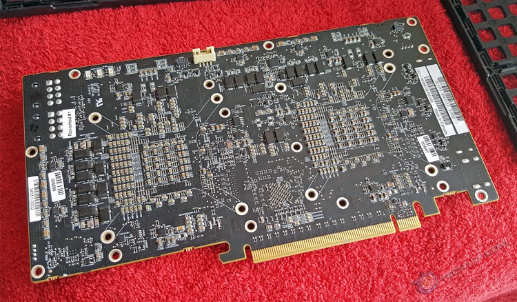 amd_FuryX2_02.jpg