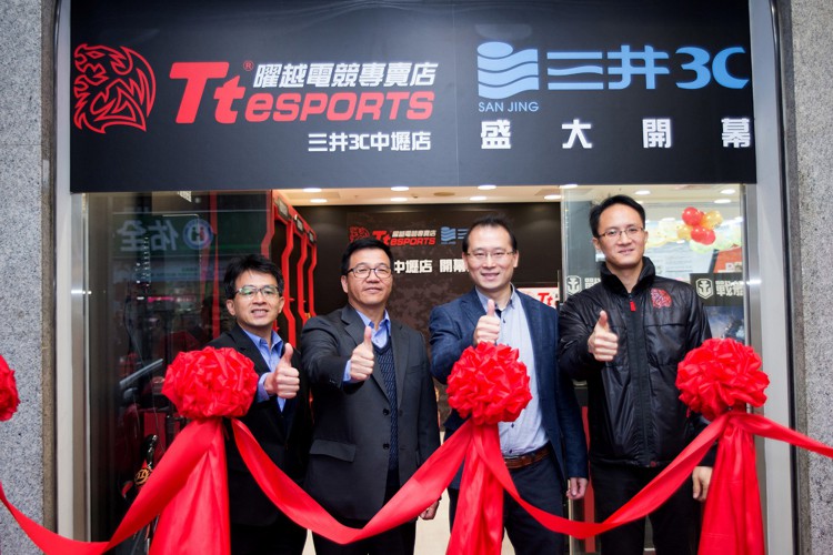 tt_esports_sj_1.jpg