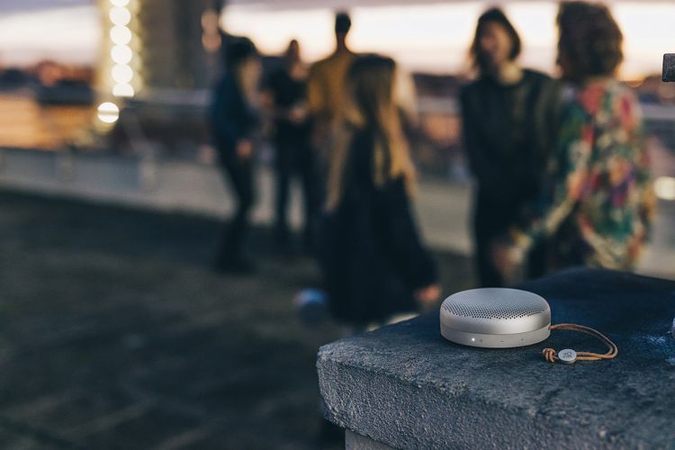Beoplay_A1_3.jpg
