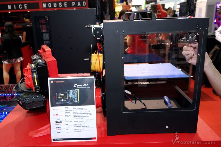 tt_computex_11.jpg