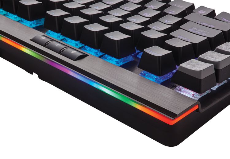 corsair_k95_rgb_platinum_3.jpg