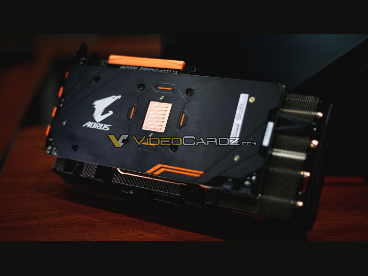 ga_aorus_rx580_3.jpg