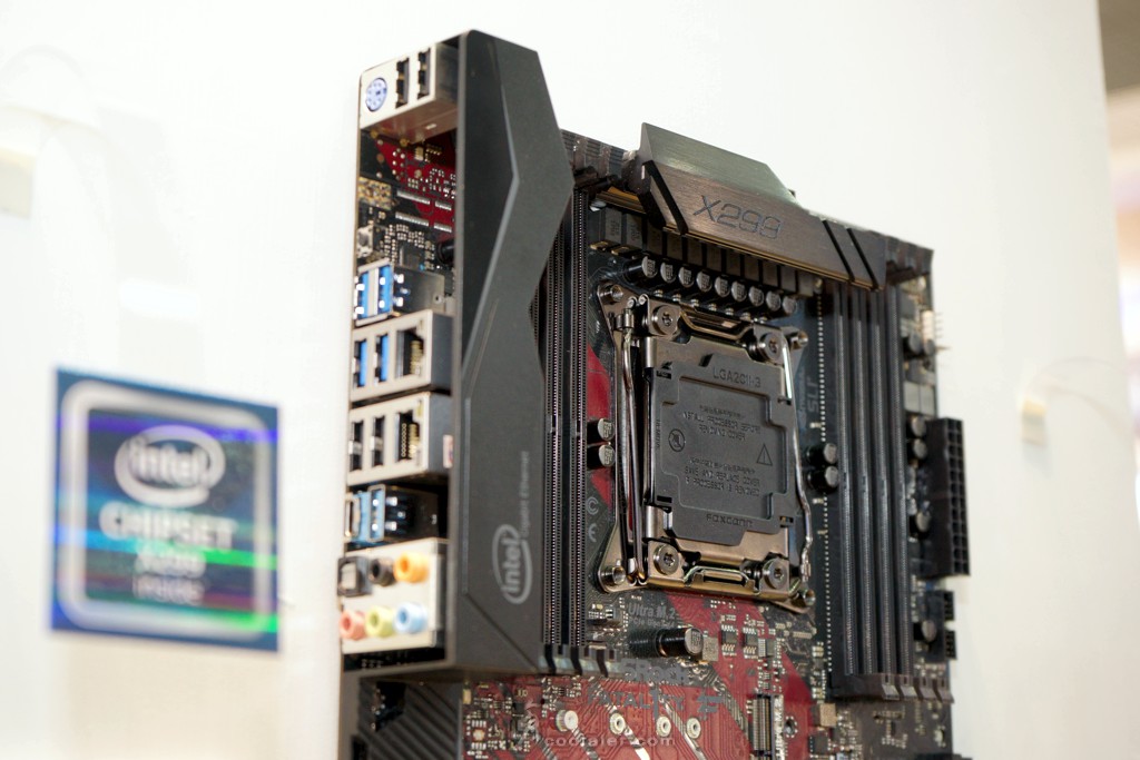 asrock_x299_7.jpg