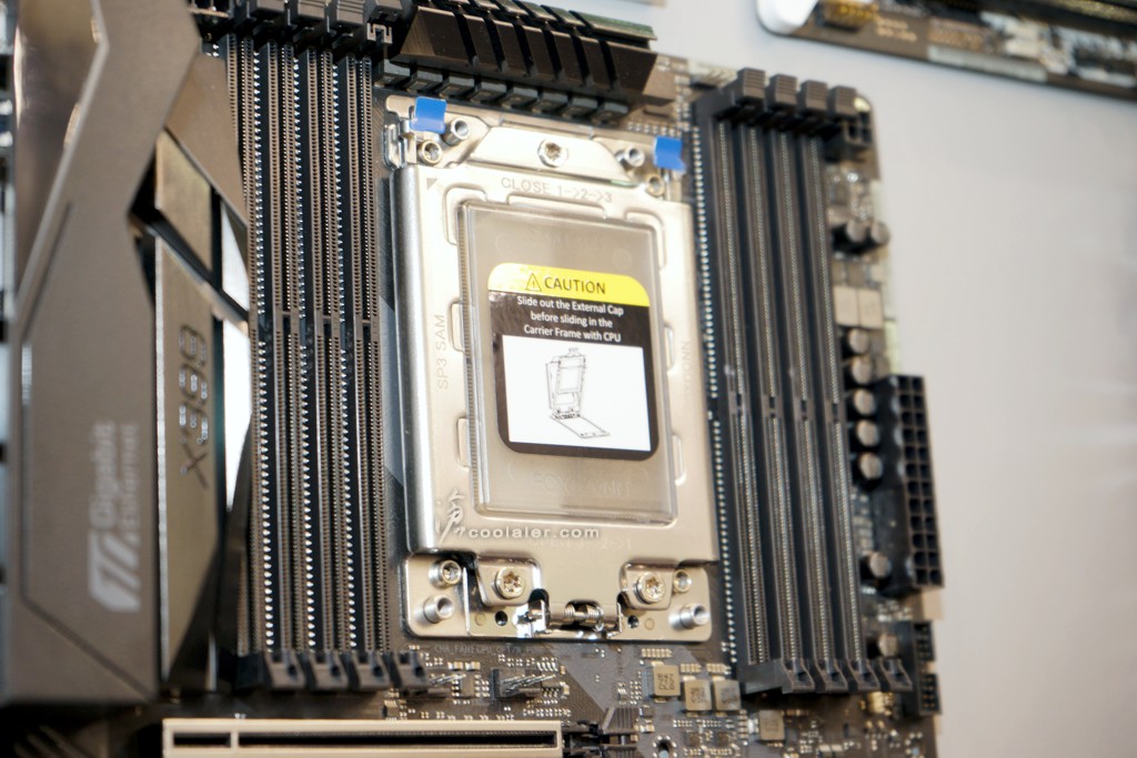 asrock_x399_3.jpg