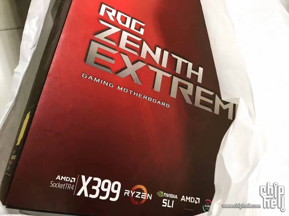 ASUS_X399_ROG_ZENITH_EXTREME_1.jpg