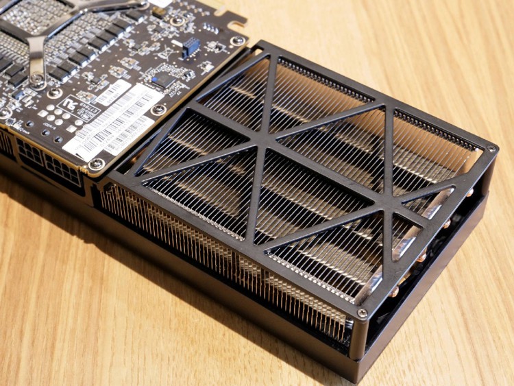 AMD-Vega-56-3f_5.jpg