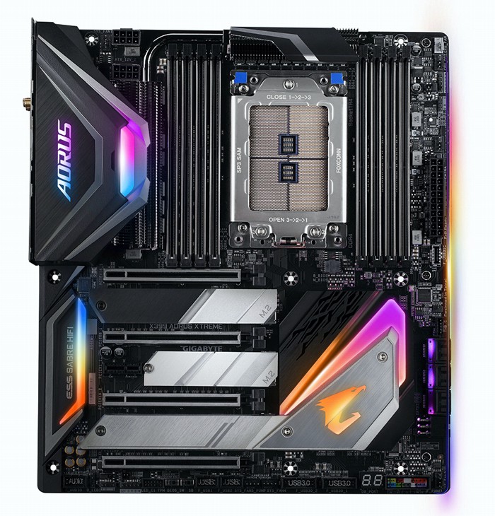 ga_x399_aorus_xtreme_1.jpg