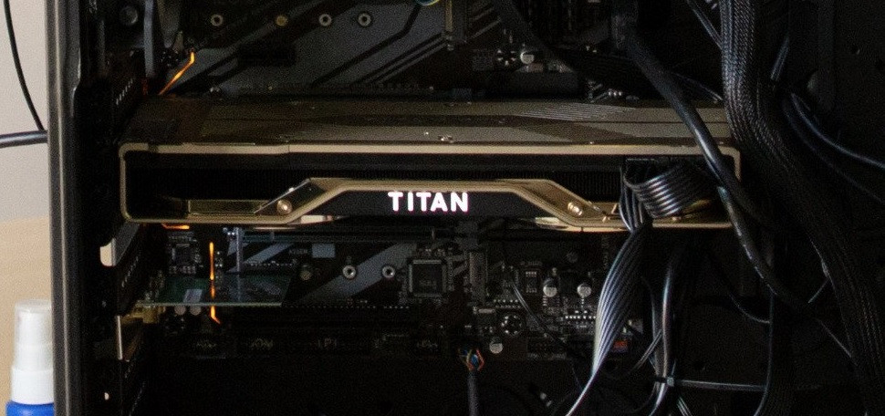 nvidia_rtx_titan_2.jpg