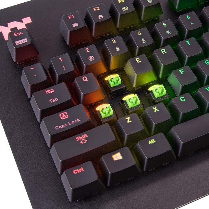 tt_level_20_rgb_razer_3.jpg