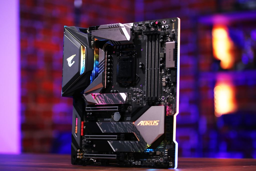 AORUS_Z490_1.jpg