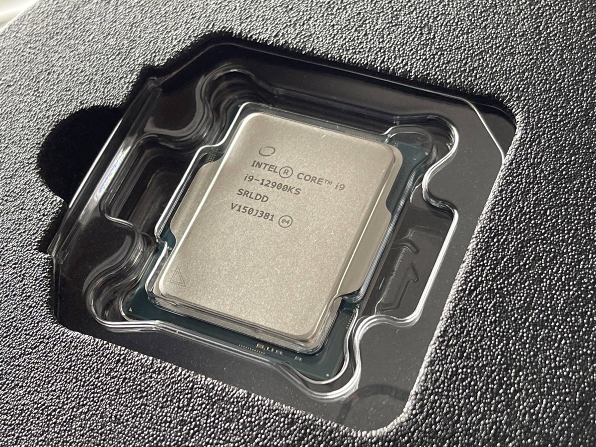 Intel-Core-i9-12900KS-r23_1.jpg