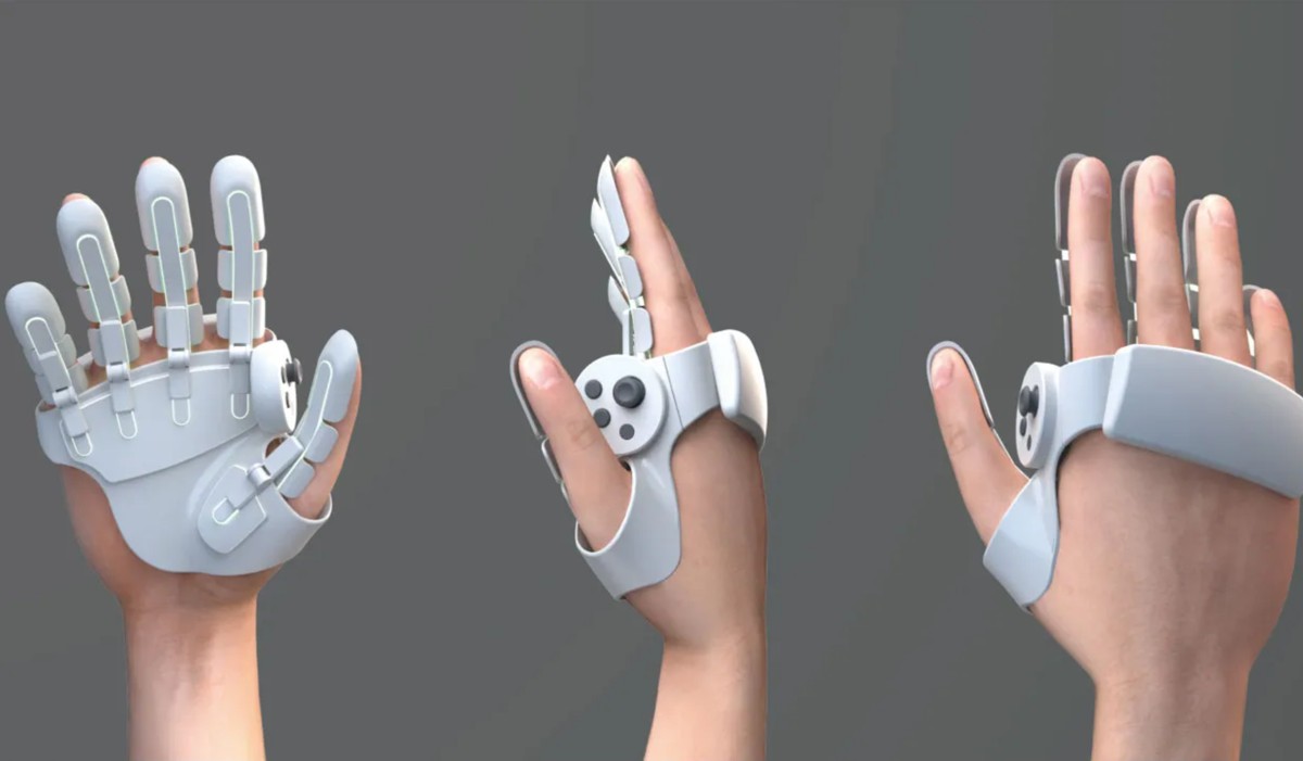 sharp_vr_touch_2.jpg