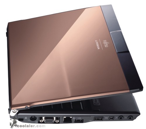 news_fujitsu_P8010_pink.jpg