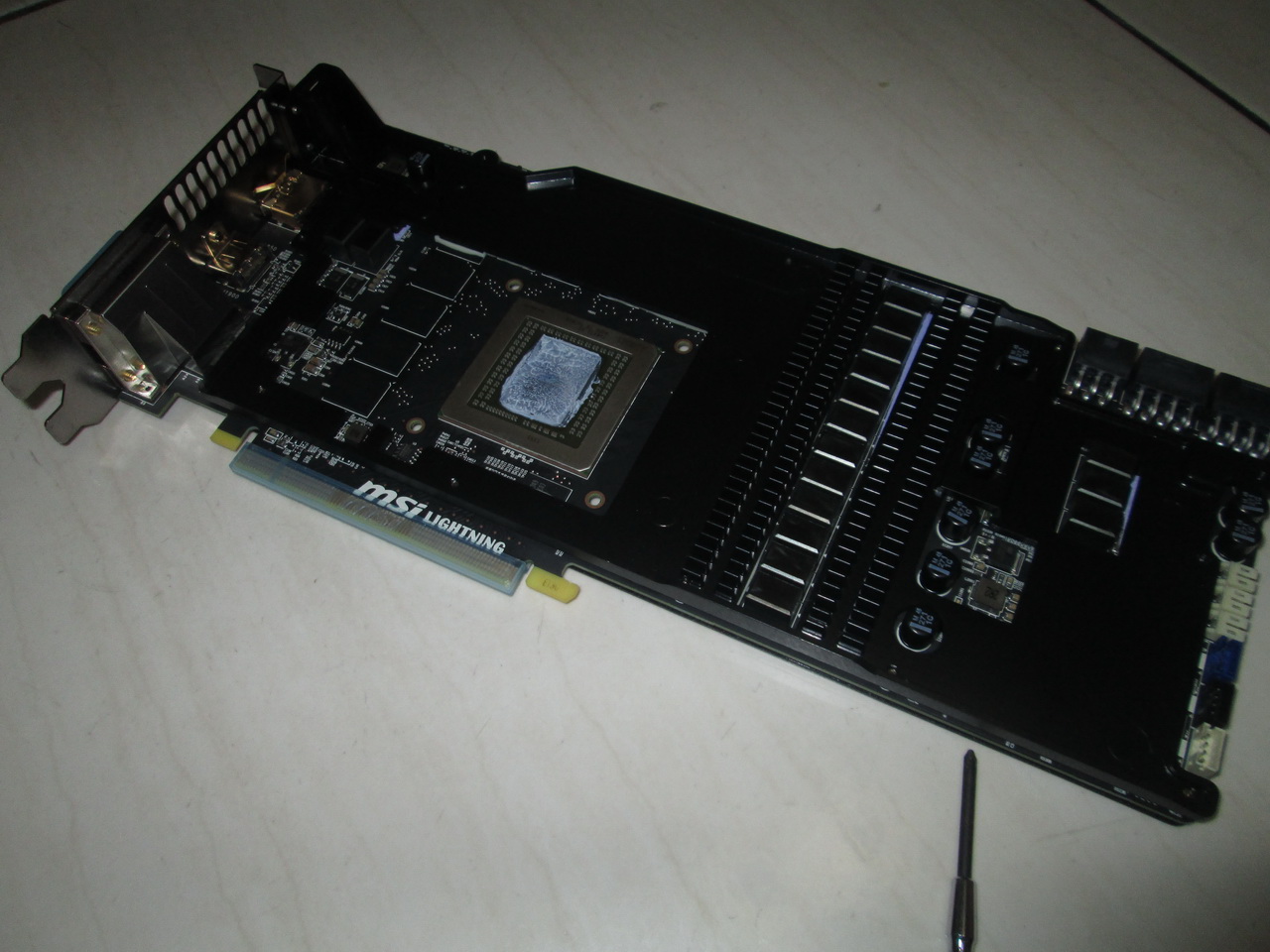 R929015.JPG